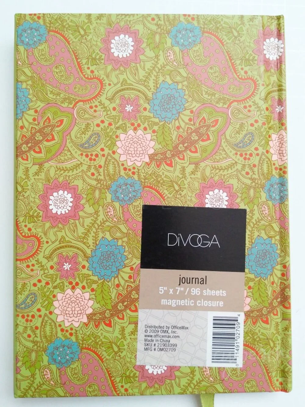 DiVOGA Magnetic Hardcover Journal Lined 5x7 NEW (FLAWS) Green Paisley Notebook